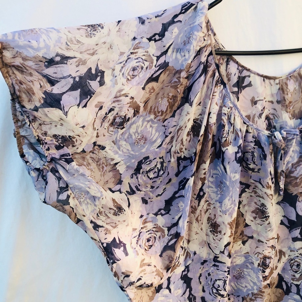 Chiffon natural silk floral blouse - Picture 2 of 4